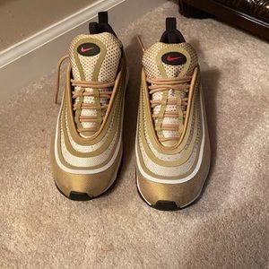 Air max nike sneakers